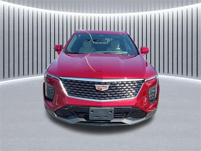 used 2024 Cadillac XT4 car, priced at $39,989