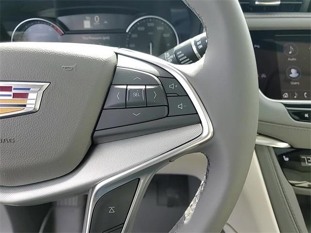 used 2025 Cadillac XT5 car, priced at $47,997