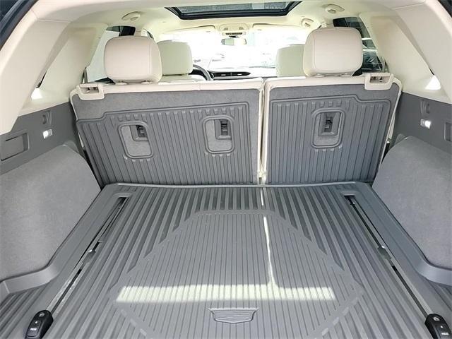used 2025 Cadillac XT5 car, priced at $47,997