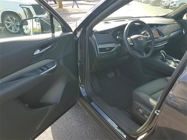 used 2023 Cadillac XT4 car, priced at $32,998