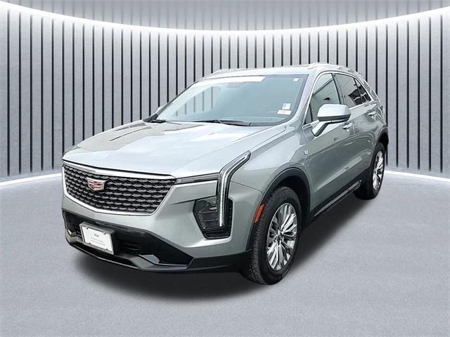 used 2024 Cadillac XT4 car, priced at $37,991