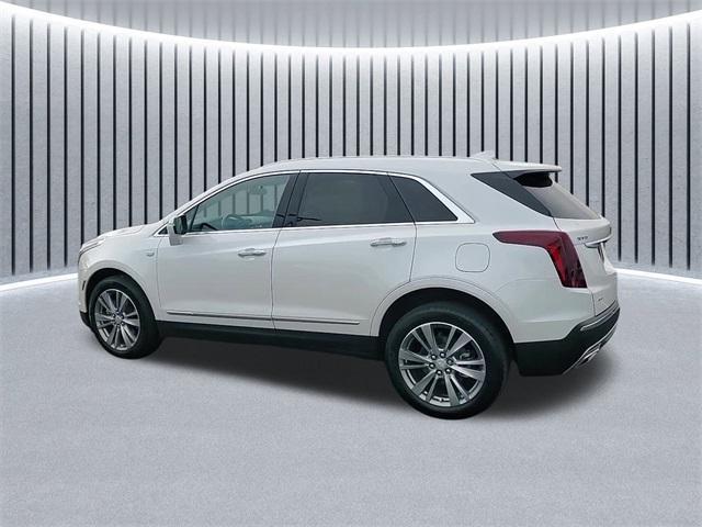 used 2023 Cadillac XT5 car, priced at $34,696