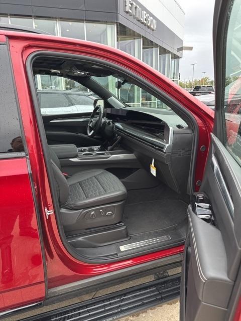 used 2025 Cadillac Escalade ESV car, priced at $179,989