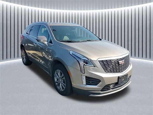 used 2022 Cadillac XT5 car, priced at $34,888
