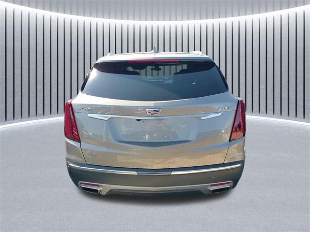 used 2022 Cadillac XT5 car, priced at $34,888