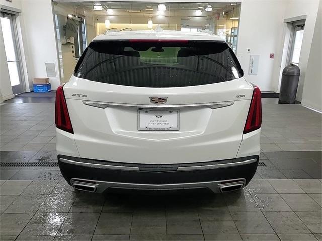 used 2022 Cadillac XT5 car, priced at $32,927