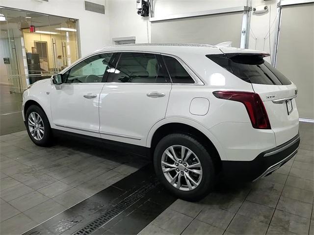 used 2022 Cadillac XT5 car, priced at $32,927