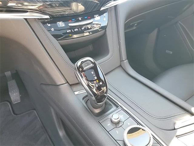 used 2023 Cadillac XT6 car, priced at $38,888