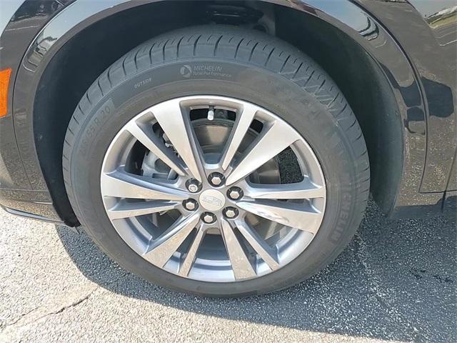 used 2024 Cadillac XT6 car, priced at $48,295