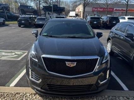 used 2022 Cadillac XT5 car, priced at $38,098