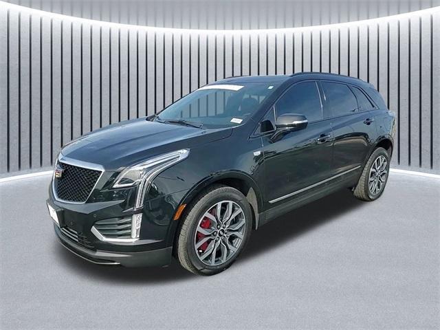 used 2022 Cadillac XT5 car, priced at $38,098