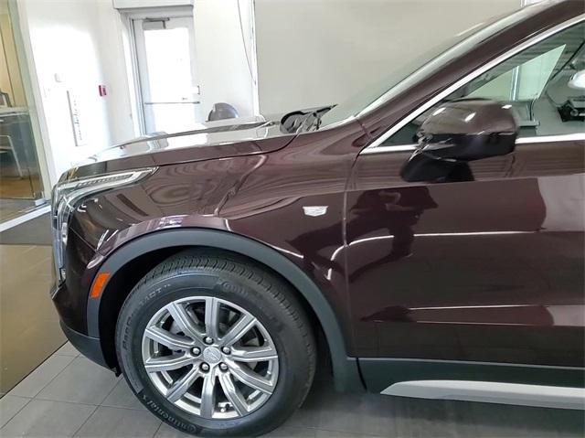 used 2020 Cadillac XT4 car, priced at $26,397