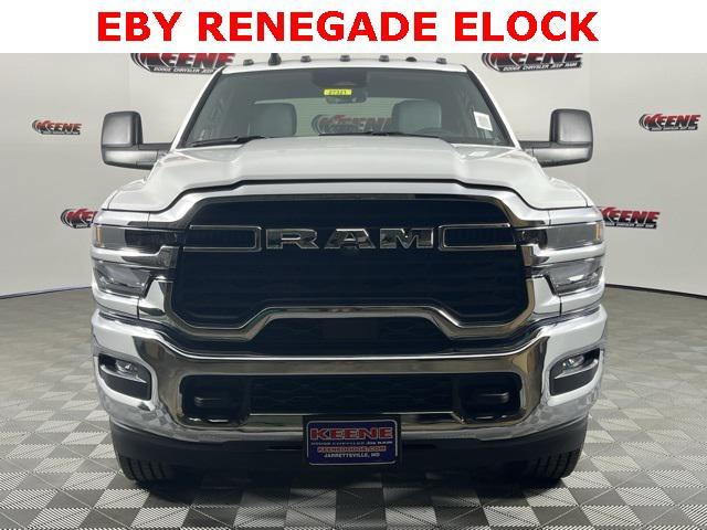 new 2025 Ram 3500 car, priced at $77,522
