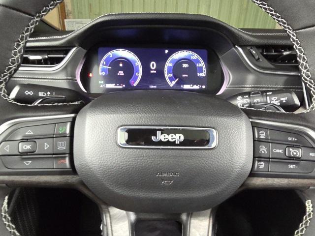 new 2025 Jeep Grand Cherokee car, priced at $45,987