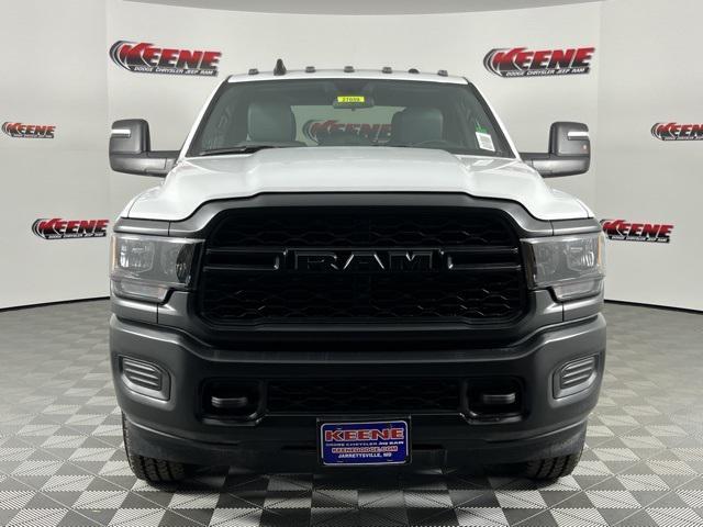 new 2024 Ram 3500 car, priced at $58,916