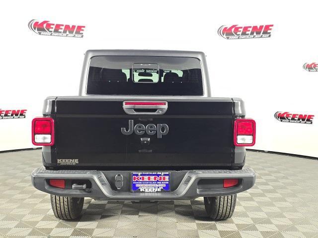 used 2023 Jeep Gladiator car, priced at $27,977