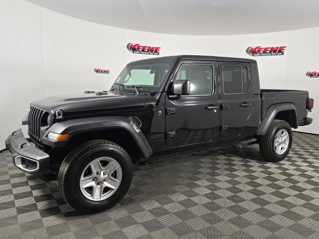 used 2023 Jeep Gladiator car, priced at $27,977