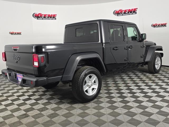 used 2023 Jeep Gladiator car, priced at $27,977