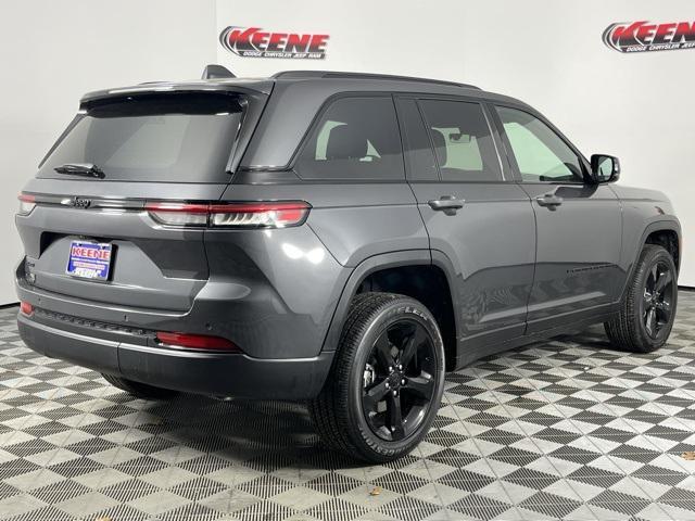 new 2025 Jeep Grand Cherokee car, priced at $43,310