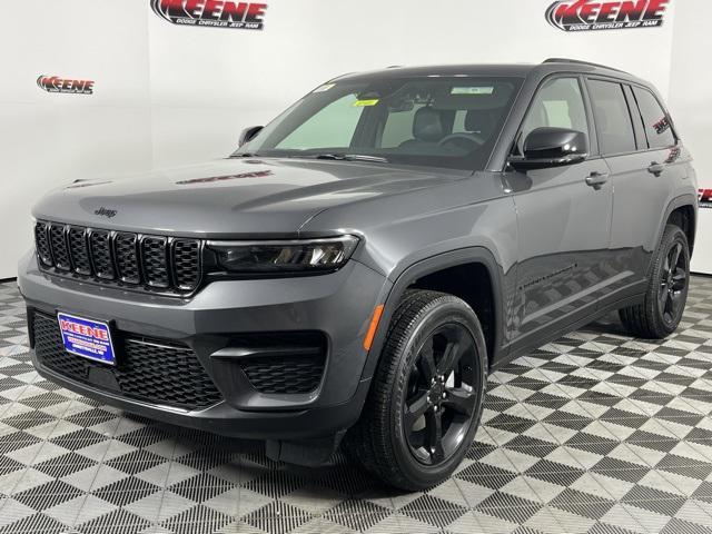 new 2025 Jeep Grand Cherokee car, priced at $43,310