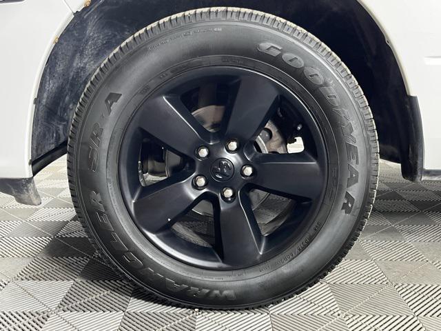 used 2021 Ram 1500 Classic car, priced at $25,816