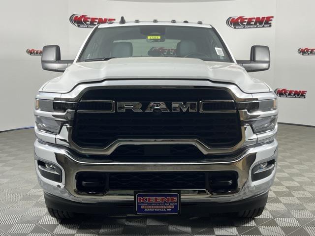 new 2025 Ram 3500 car, priced at $81,522