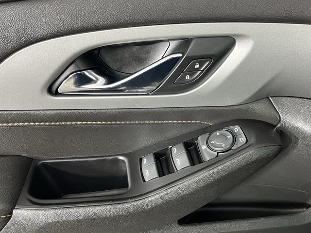 used 2020 Chevrolet Traverse car, priced at $17,602