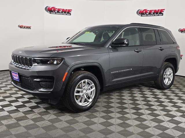 new 2025 Jeep Grand Cherokee car, priced at $39,978