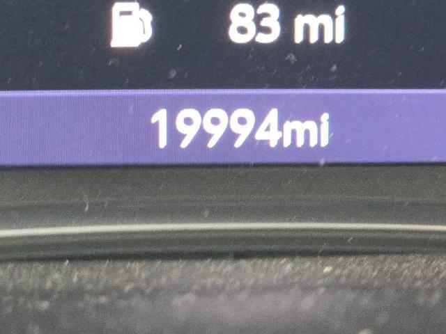 used 2022 Chevrolet Traverse car, priced at $27,746