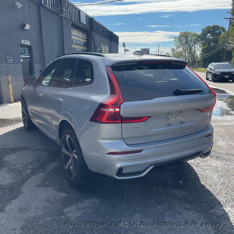used 2022 Volvo XC60 Recharge Plug-In Hybrid car, priced at $35,945