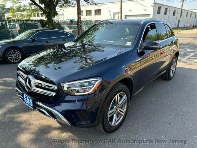 used 2021 Mercedes-Benz GLC 300 car