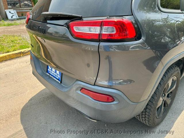 used 2016 Jeep Cherokee car, priced at $11,445