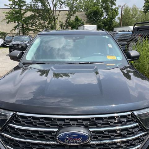used 2022 Ford Explorer car, priced at $26,815