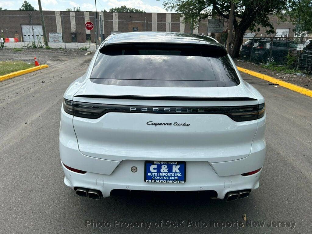 used 2022 Porsche Cayenne car