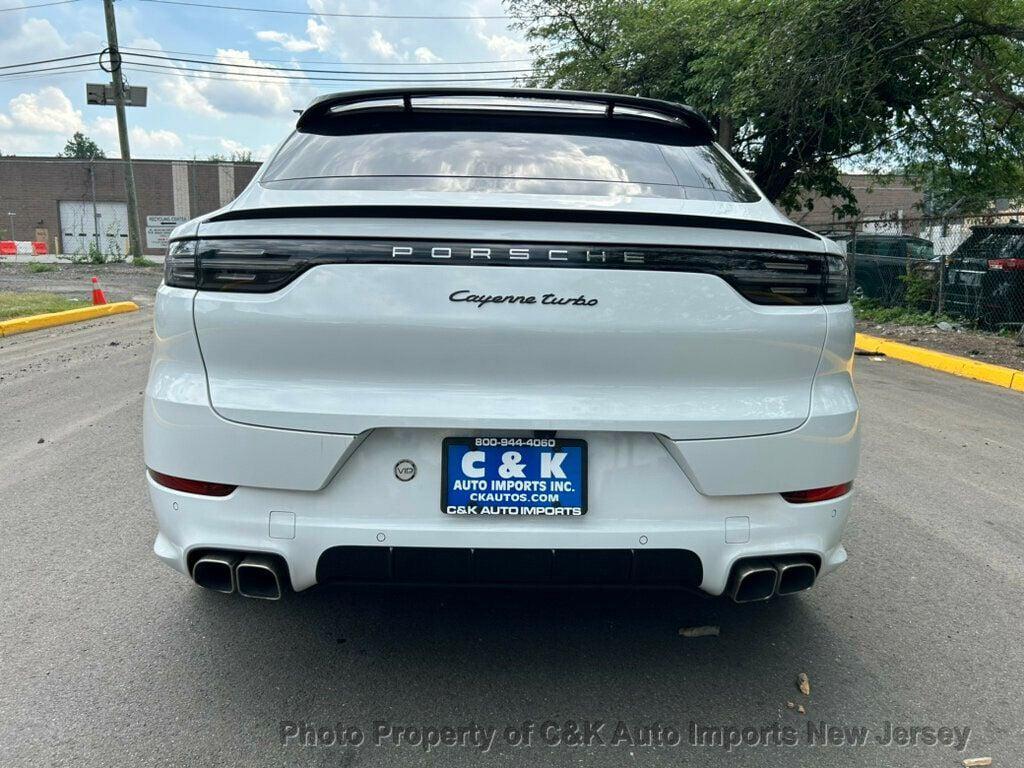 used 2022 Porsche Cayenne car