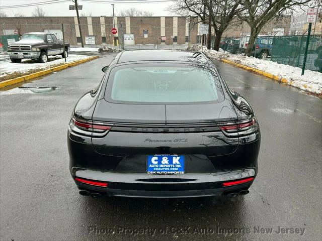 used 2019 Porsche Panamera car