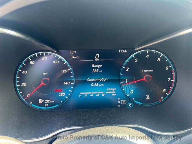 used 2022 Mercedes-Benz GLC 300 car