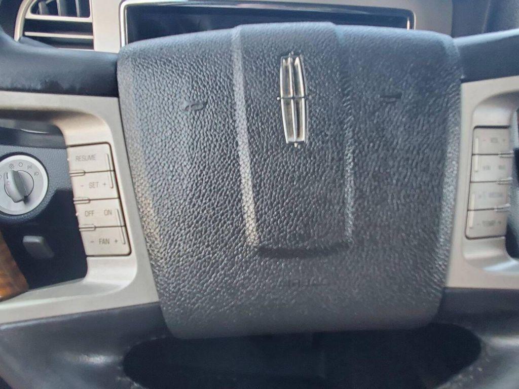 used 2007 Lincoln Navigator car, priced at $6,795