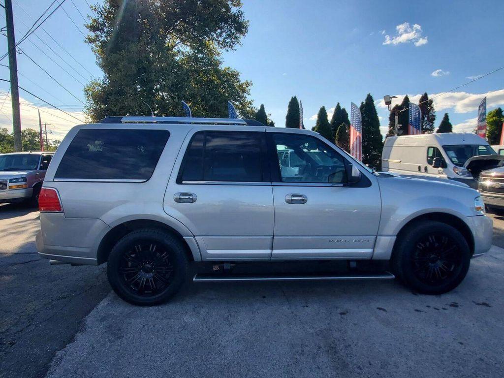 used 2007 Lincoln Navigator car, priced at $6,795
