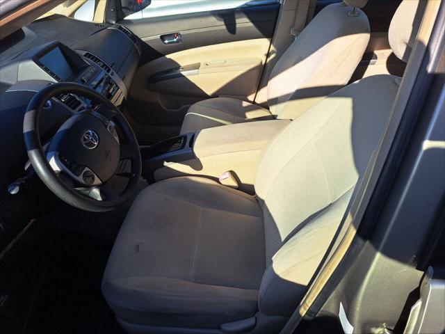 used 2005 Toyota Prius car, priced at $5,950