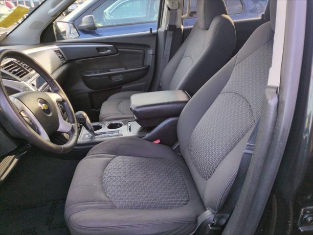 used 2011 Chevrolet Traverse car, priced at $7,750