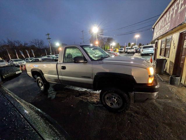 used 2004 Chevrolet Silverado 2500 car, priced at $15,450