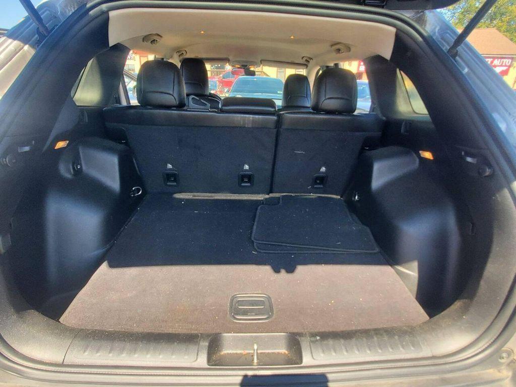 used 2020 Jeep Cherokee car, priced at $15,995