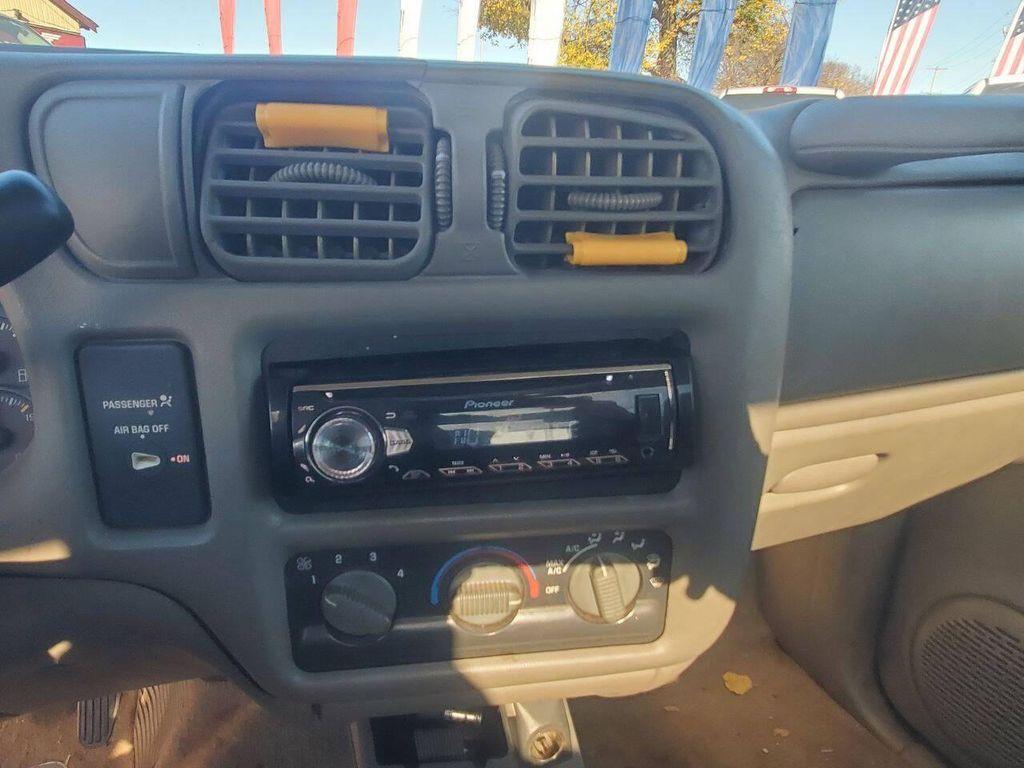 used 1998 GMC Sonoma car, priced at $6,288