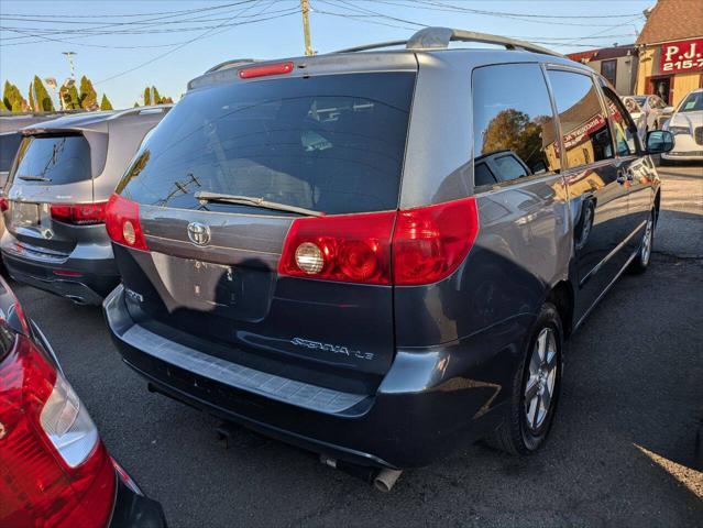 used 2007 Toyota Sienna car, priced at $8,950