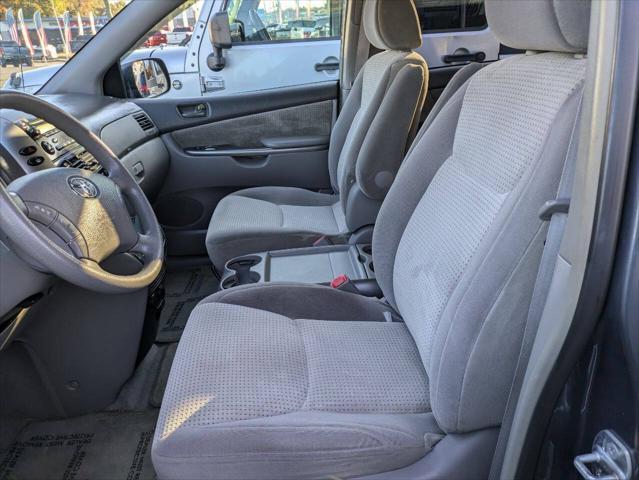 used 2007 Toyota Sienna car, priced at $8,950