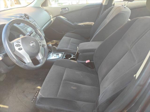 used 2009 Nissan Altima car, priced at $6,250