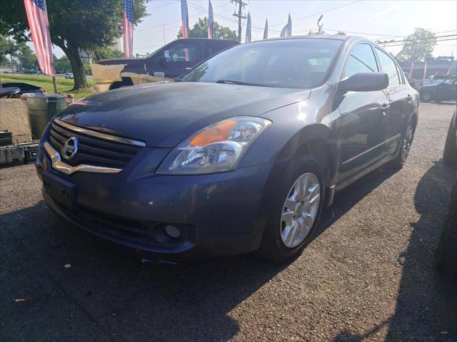 used 2009 Nissan Altima car, priced at $6,250