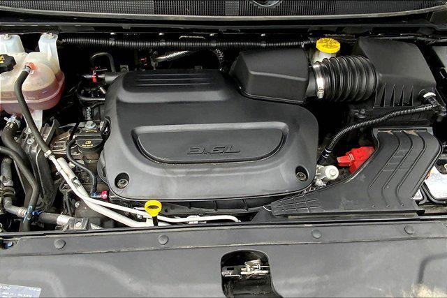 used 2023 Chrysler Pacifica car, priced at $23,995