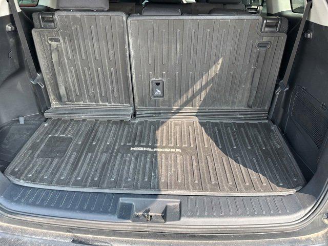 used 2022 Toyota Highlander car, priced at $32,591